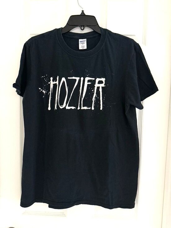 Gildan Tops - Hozier Gildan Soft Spun Black Concert T-Shirt Size Medium Cotton Pre-Shrunk  B41